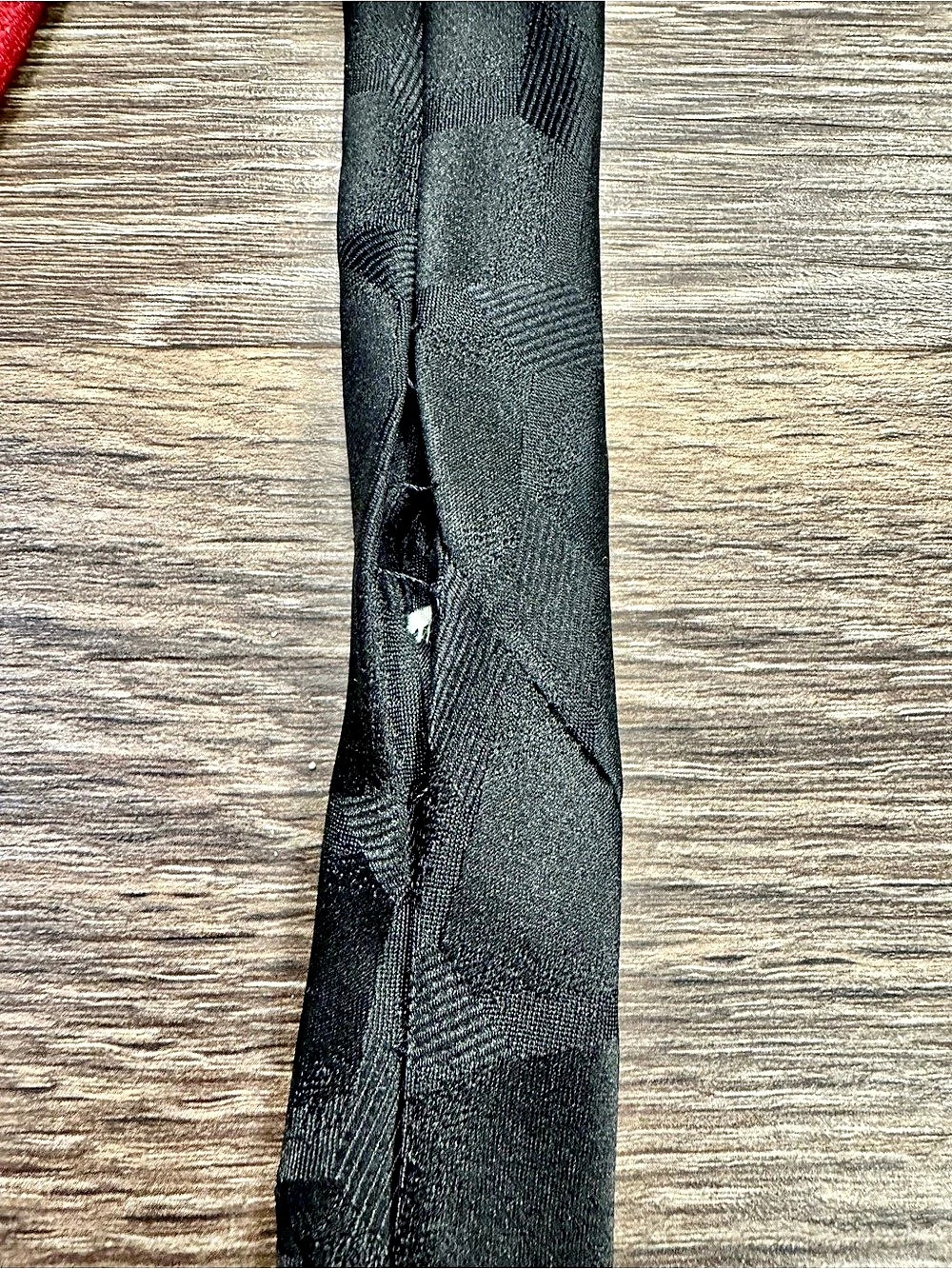 Vintage 90s Disney Winnie the Pooh Tigger Hearts Black Necktie - Picture 4 of 5